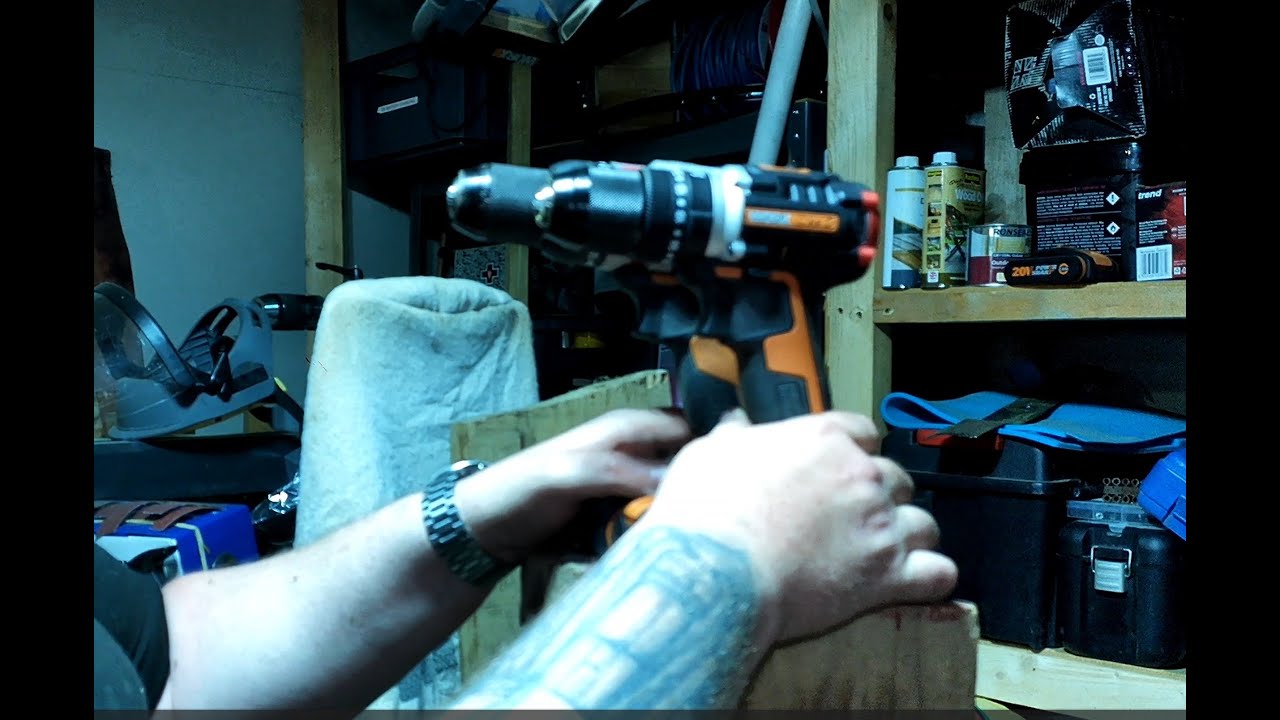 Worx WX355 review and Speed test with green heart wood torture test of timber wolf 10 inch screws