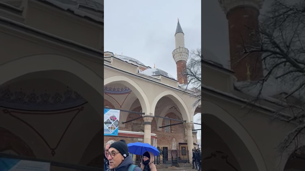 KURRA HAFIZ BİLAL GÜN HOCAMIZ.BULGARİSTAN SOFİA MERKEZ CAMİİ KÜRDİ EZAN