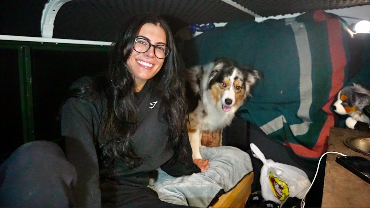 Stealth Truck Camping in my Land Rover Defender