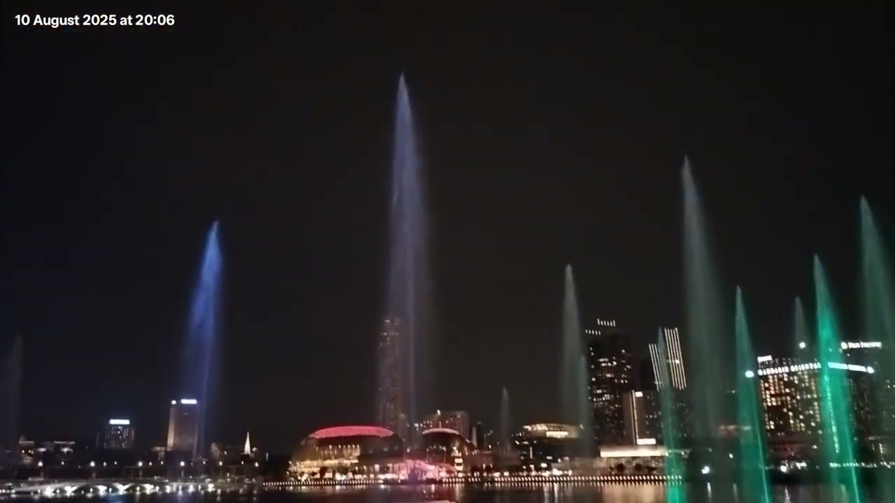 Singapores light show 