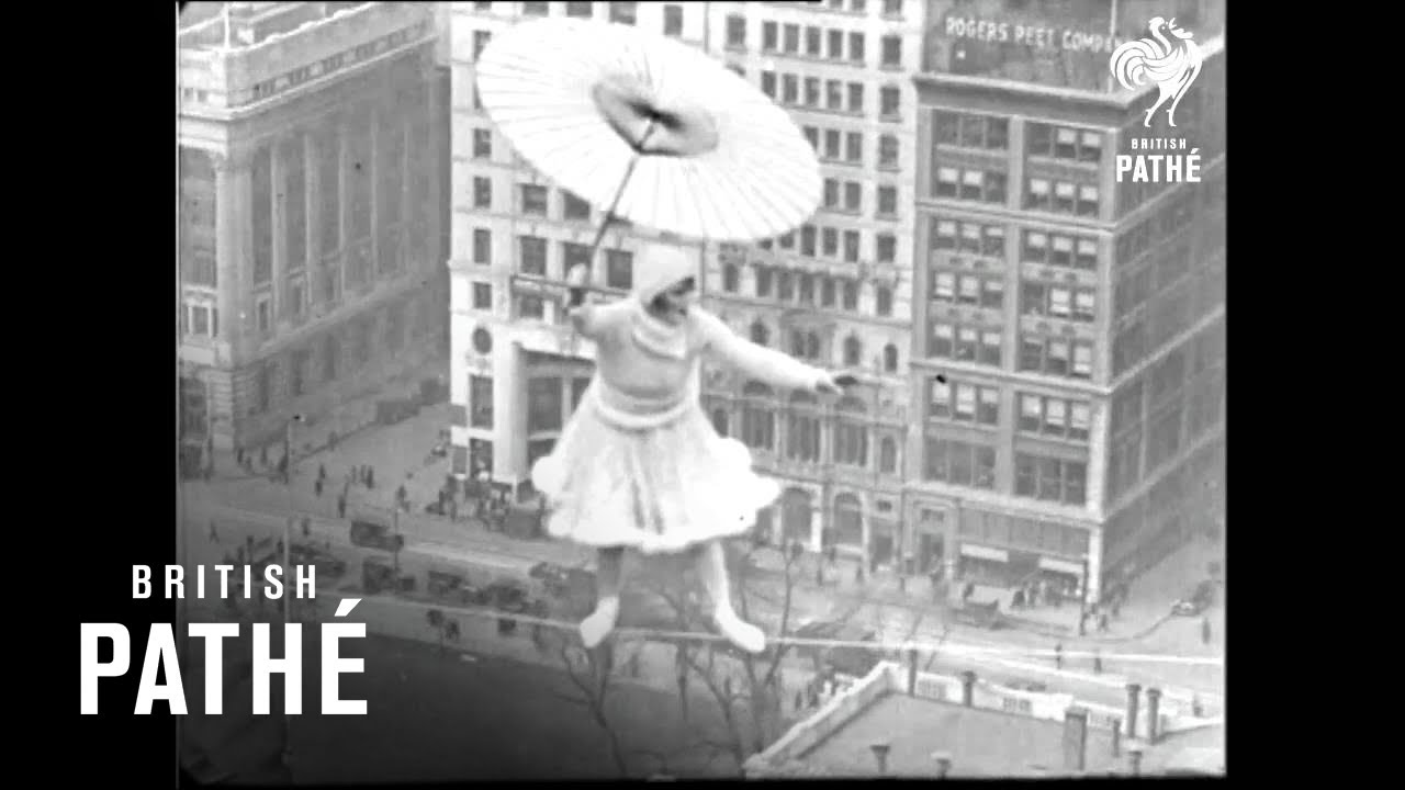 Lady dancing above New York, 300ft high in 1931
