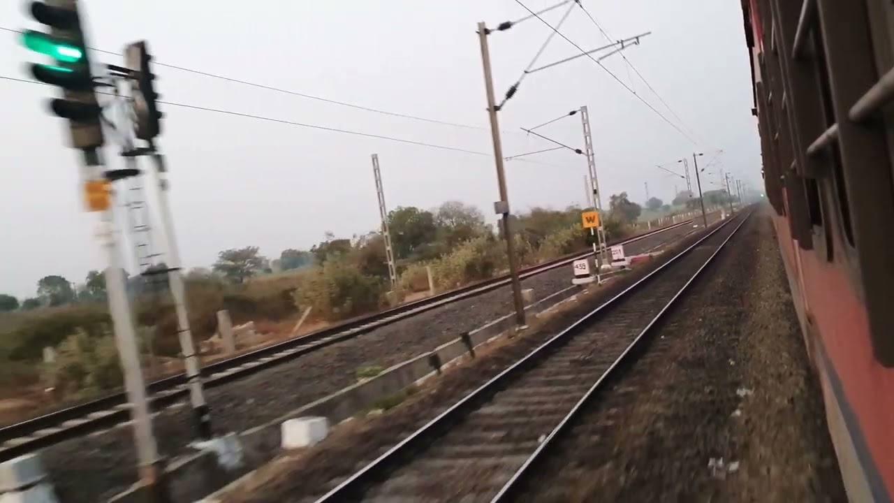 Jalgaon junction to bhusaval junction complete train Journey || 12811 Ltt-Hatia sf exp