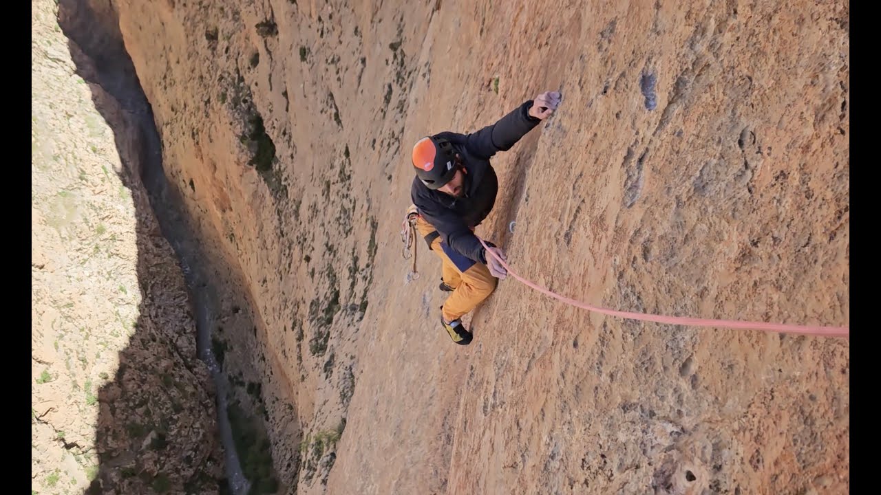 Climbing in Taghia Marrocco in the spring of 2024 - La Rivieres Pourpres