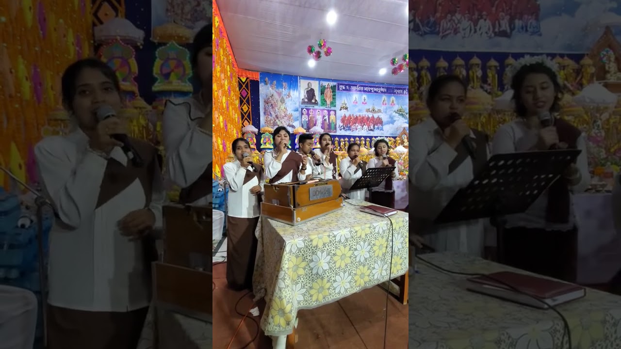 বুদ্ধ ও গুরু আচরিয় পূজা অনুষ্ঠানে পবিত্র রাম জাদীতে ধর্মীয় সংগীত পরিবেশন করেছে পূর্ণার্থীগণ।
