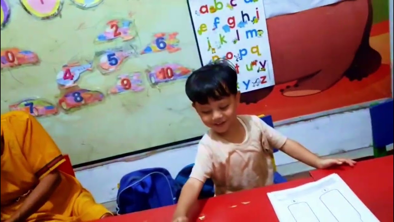 Mama, Aku belajar tepuk, menghitung & mewarna..Aku bisa Mama, horeee Aku anak pinter 👏👏🥰🥰