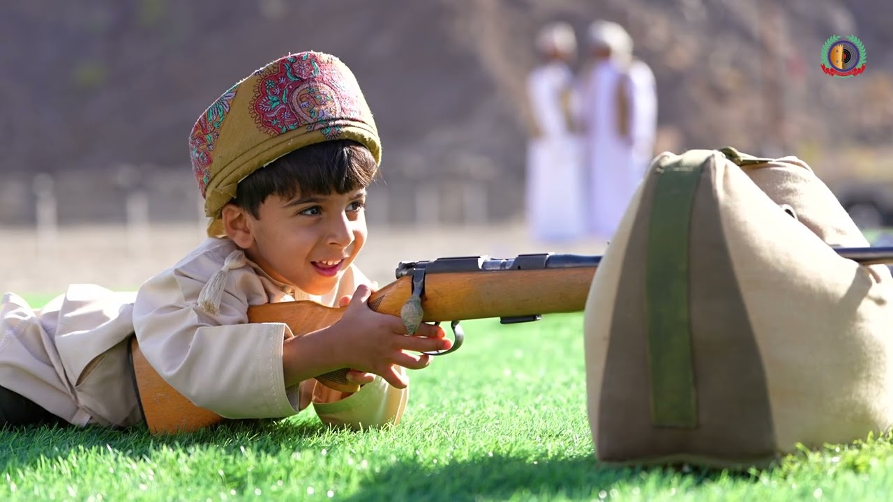 مسابقة الرماية بالأسلحة التقليدية ببلدة الشريعة في سمد الشأن - ثالث أيام عيد الفطر السعيد 1446هـ