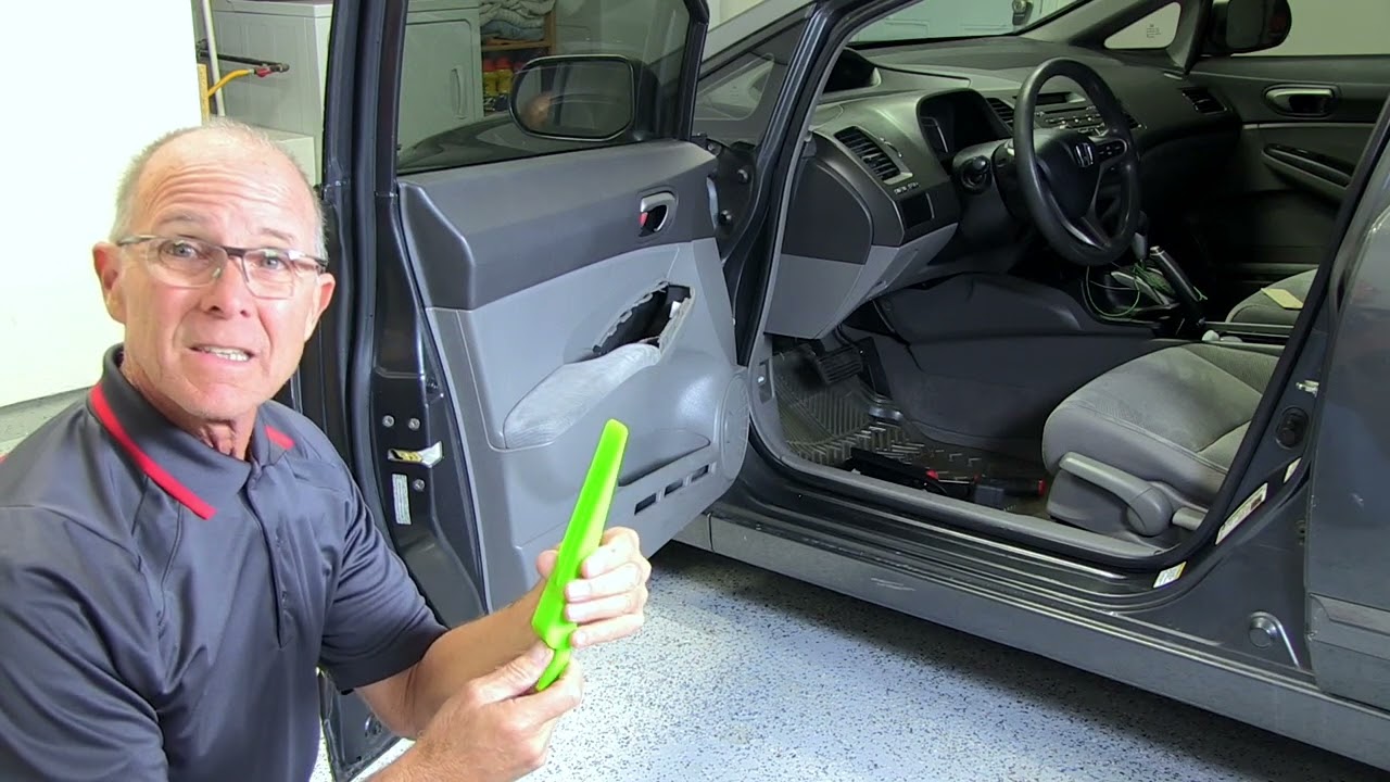 How to remove a Front Door Panel on a 8th generation Honda Civic 2006 to 2011