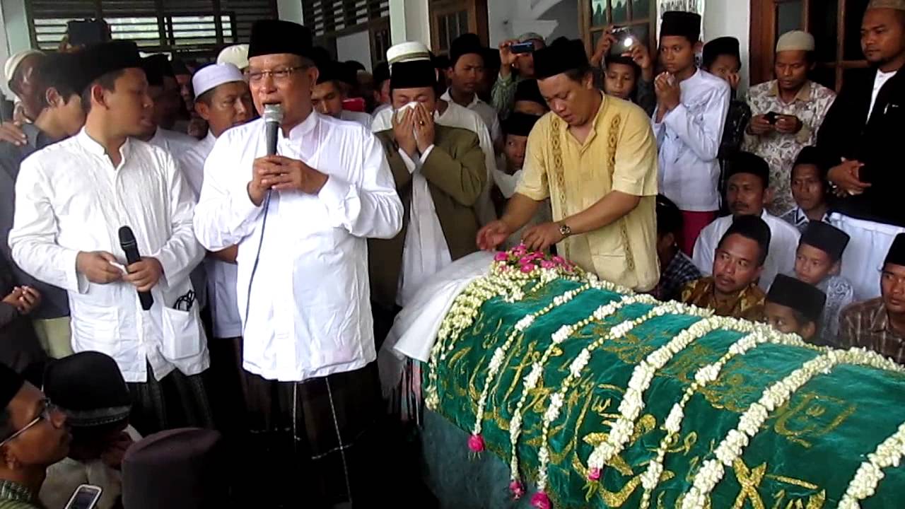 Kyai Said Aqiel saat pelepasan jenazah Buya Ja'far