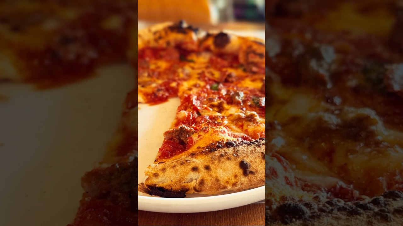🍕 Best Pizza in Cebu? Quick Look at Napolitani Pizzeria 🇵🇭 #shorts