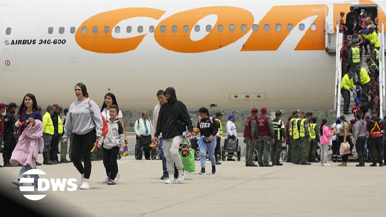 FULL ARRIVAL: Venezuelan Migrants Return from U.S. – Emotional Scenes | AC15
