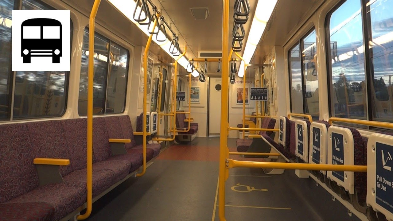 Queensland Rail SMU 220 series - Banoon to Cooper's Plains (Beenleigh Line)