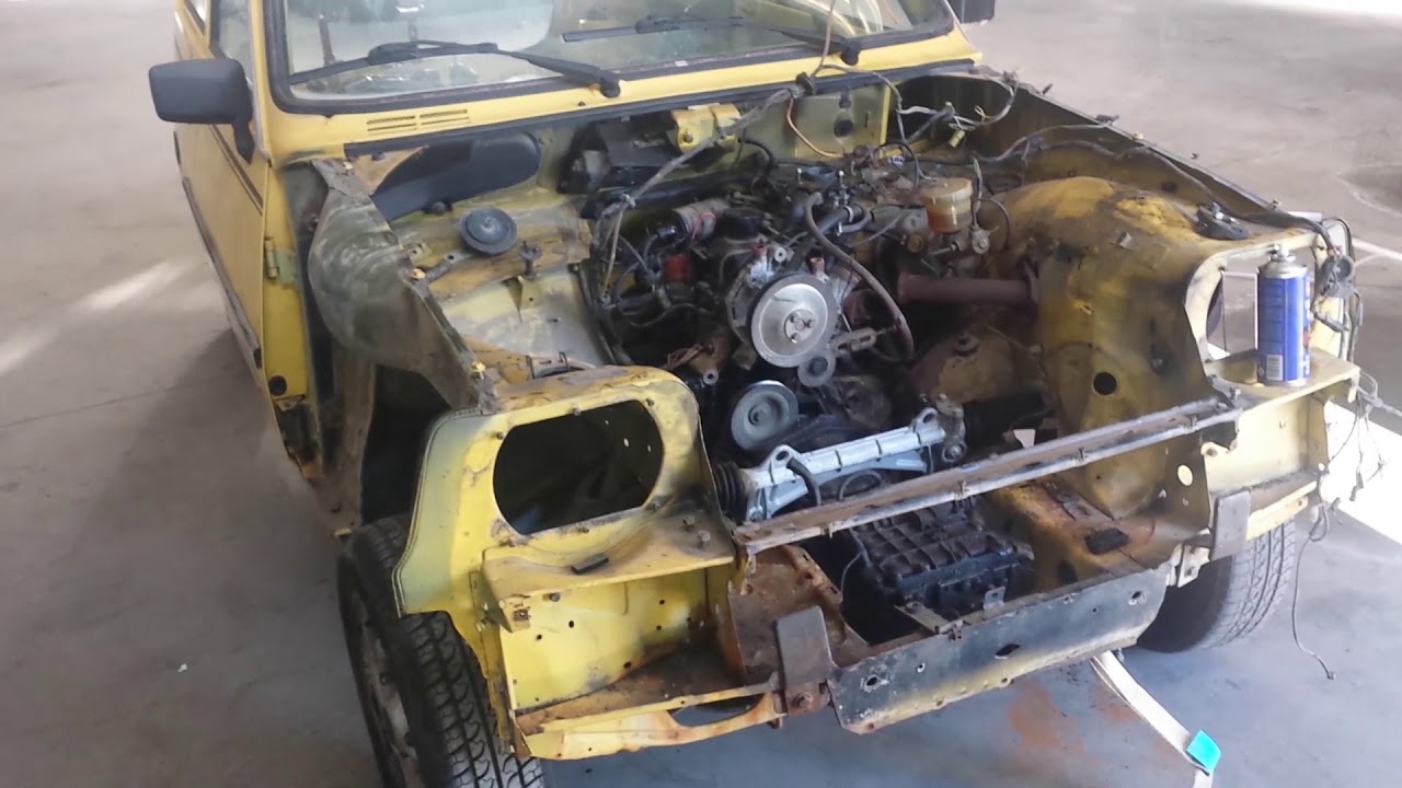 Restauración | Renault 5 | Dia 1 | Desnudando el bastidor