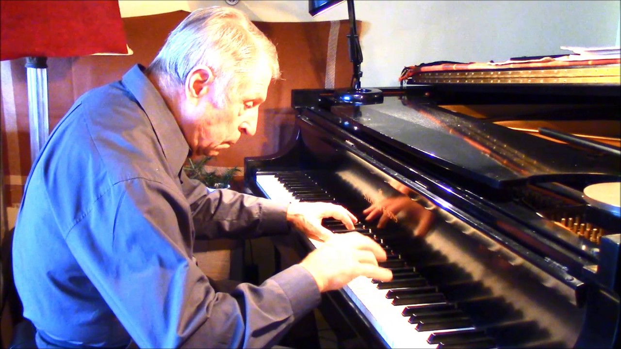 Leo Weiner: 3 Hungarian Folk Dances - Balázs Monoki, piano