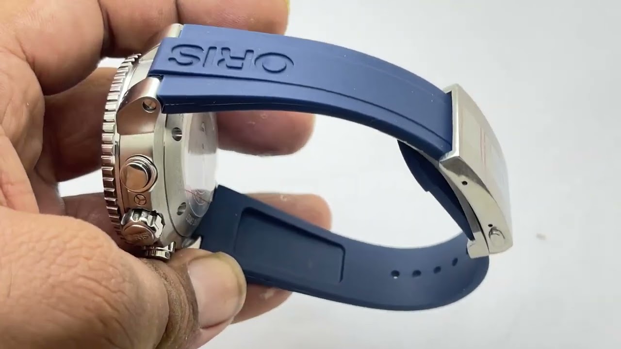 Oris Aquis Chronograph Blue Rubber Strap Watch