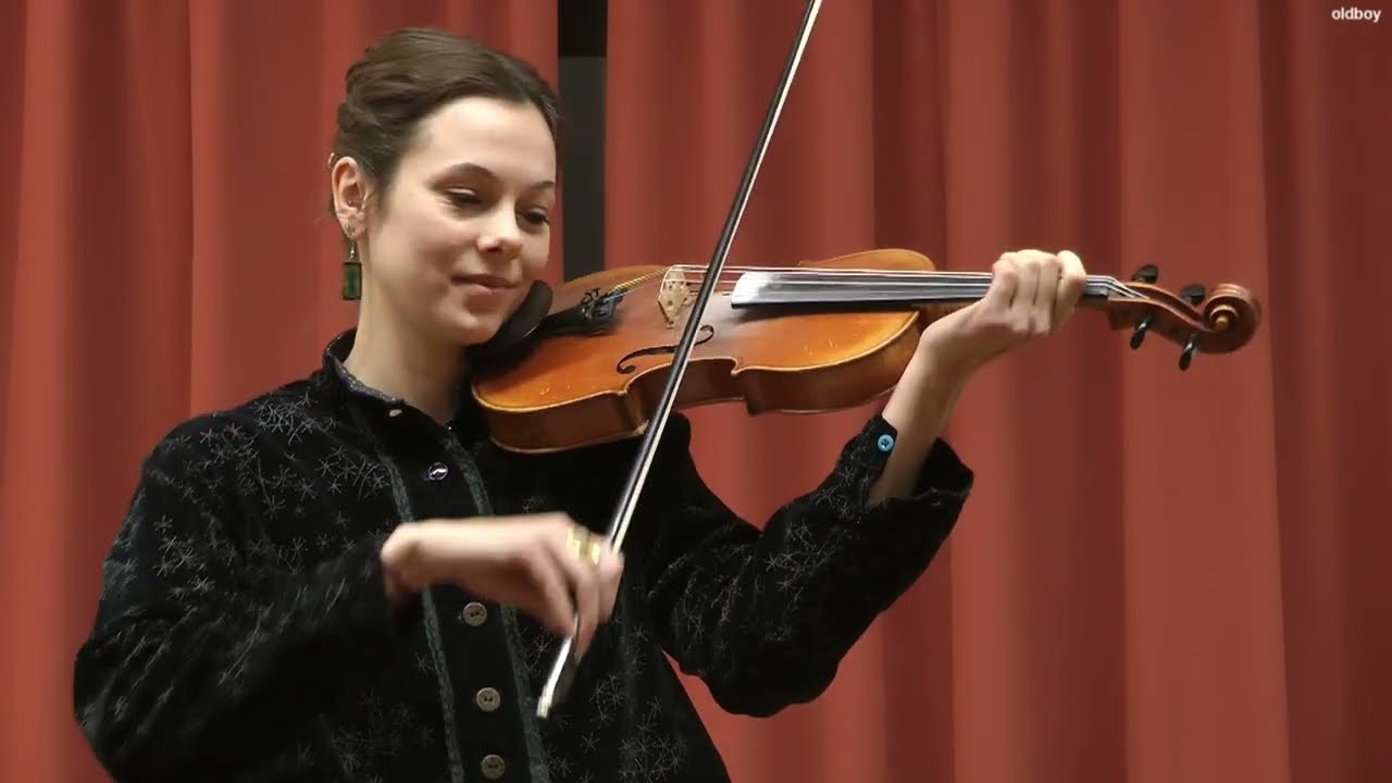 Lerner Júlia és Molnár Ilona - Moldvai dallamok