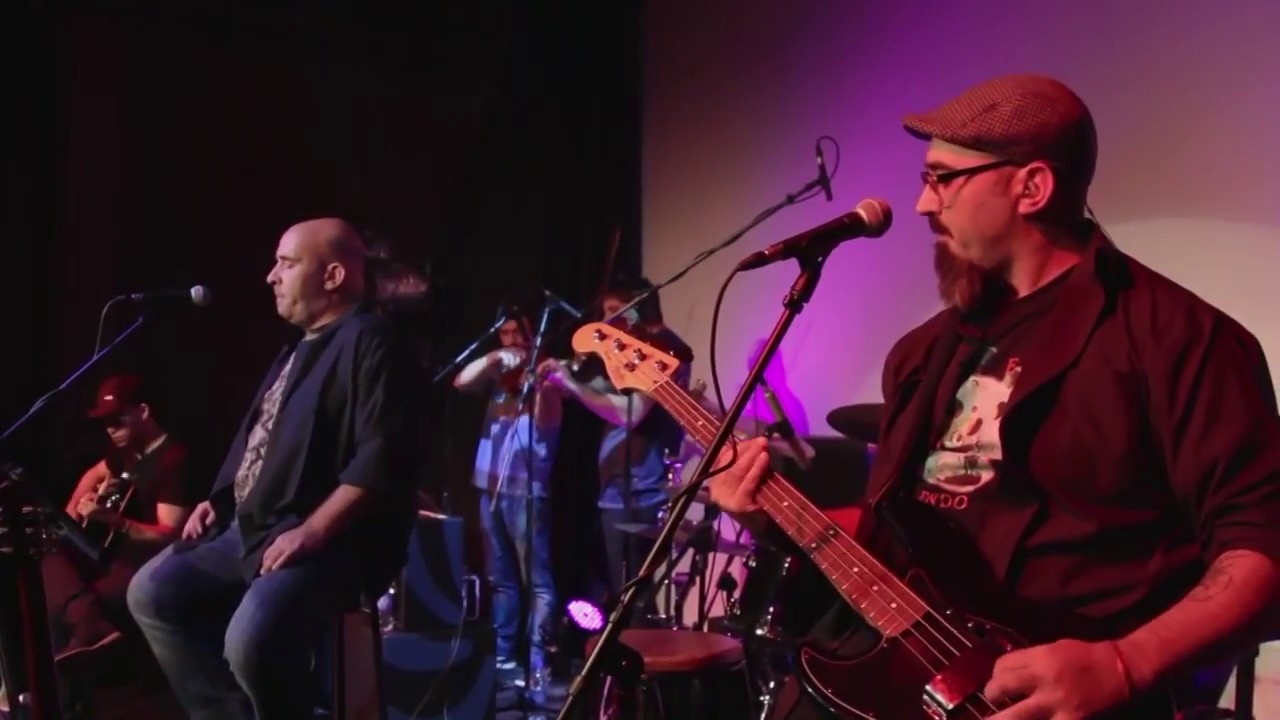 Un misil en mi placard (Version Unplugged) zoom homenaje a Soda Stereo