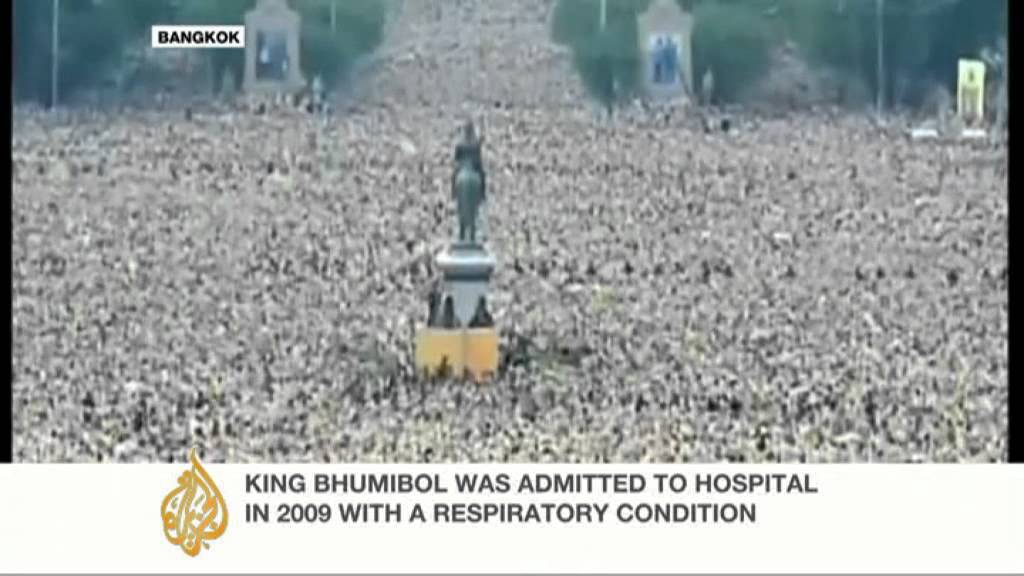 Vast crowds gather for Thai king's birthday