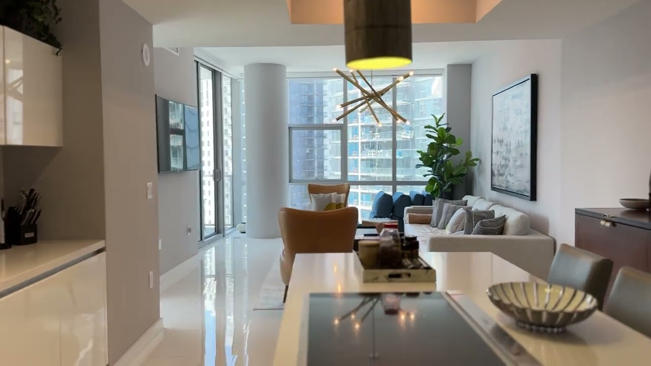 Selling Miami 🖤 $2M Condo Tour at Paramount Miami World Center - Luxury Lifestyle in Downtown Miami
