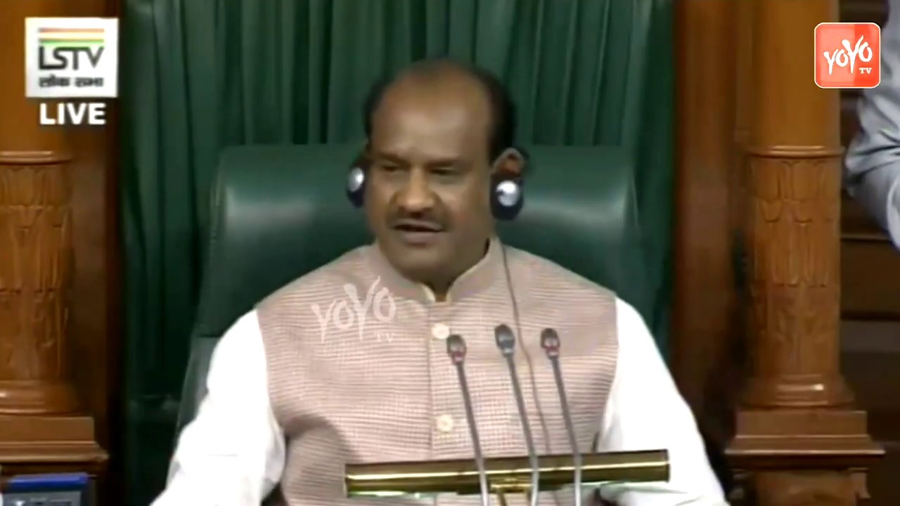Speaker of Lok Sabha hails the work of Dr. Achyuta Samanta & KISS