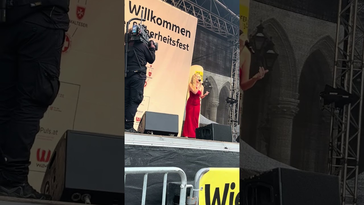 Lisanne Clémence Veeneman - “Könntest du doch wieder bei mir sein”, Das Phantom der Oper
