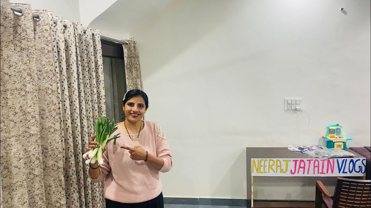 Aaj hmne bnai hree pyaz ki sabji 🧅