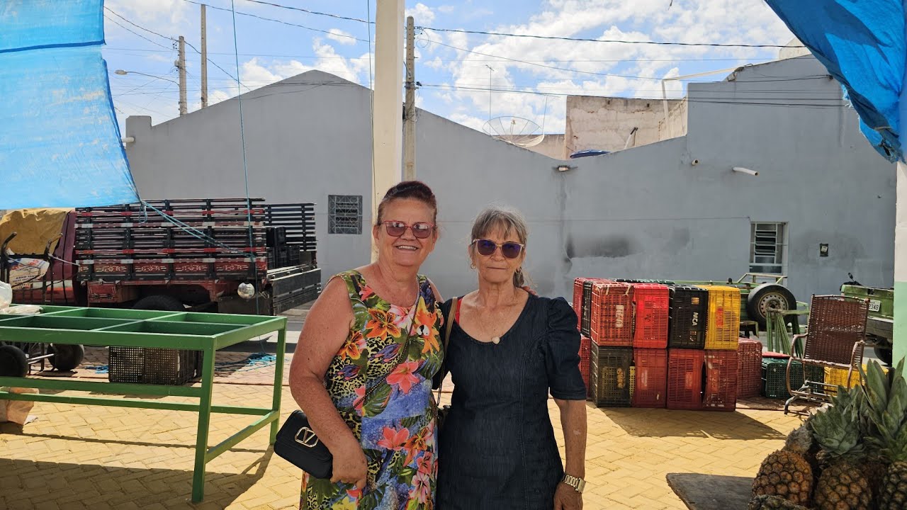 Feira livre de Itapetim PE em 12-02-26