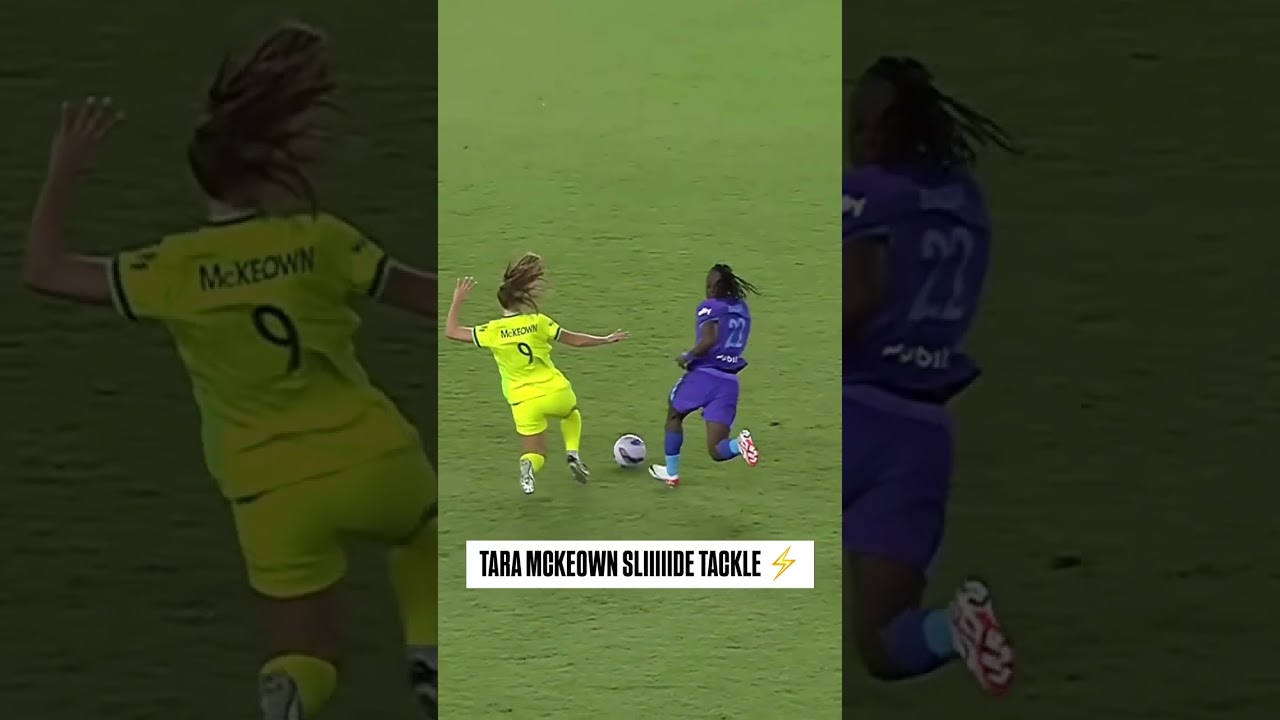 Тара МакКьюн проводит мастер-класс по технике слайд-тэкла 🤌 #NWSL