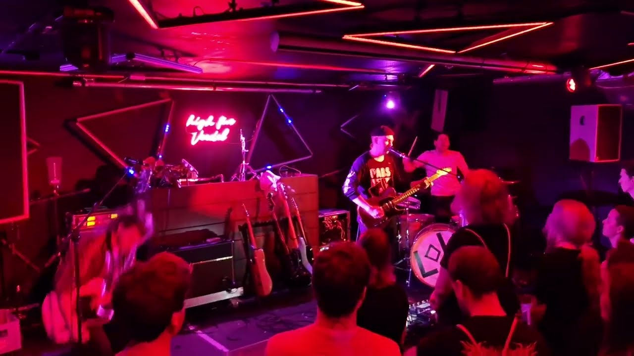 Kind Kaputt - Glücklich sein - Veedel Club - Köln - 23.03.2023
