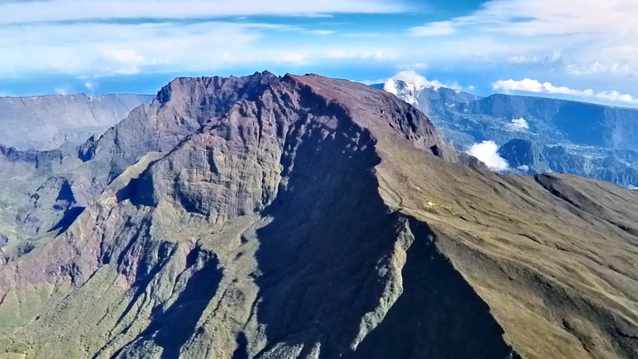 La réunion vu du ciel 4K Version longue