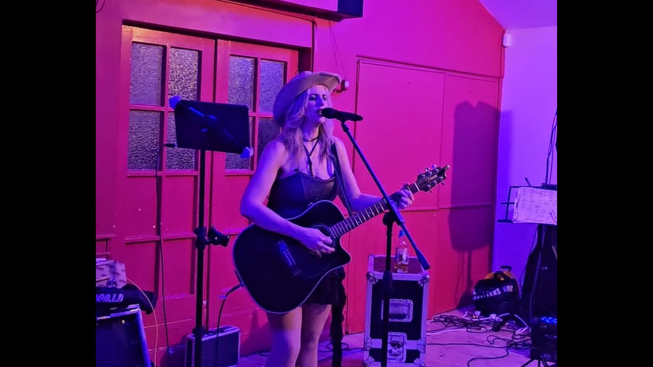 Kyra Bernice LIVE in Calne *PART 2* (MARCH 2024) SOLO SHOW