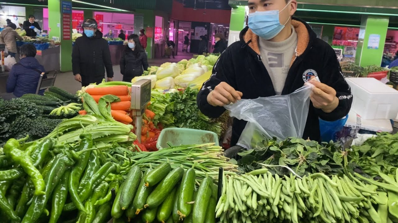 Exploring Shanghai Local Market