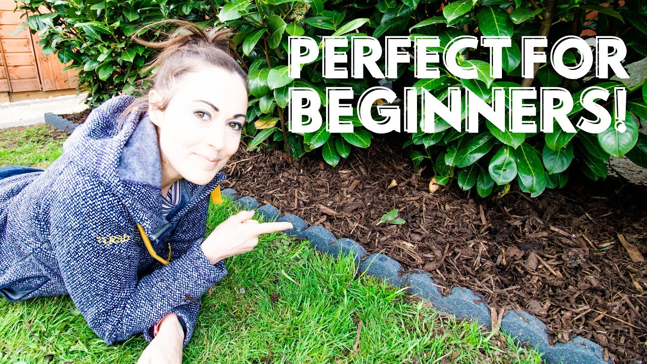 Easy Garden Edge Border for Beginners / Lawn Edging DIY | The Carpenter's Daughter