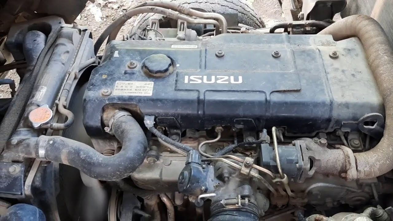 Isuzu Mini Elf 4HF1 Engine Start / Stop and Engine Walkaround