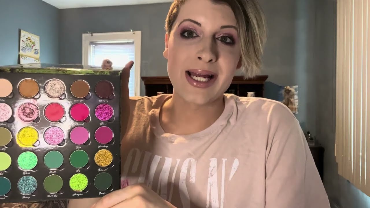 Brutally Honest Review on the Secret Garden Eyeshadow Palette from Bella Beauté Bar!