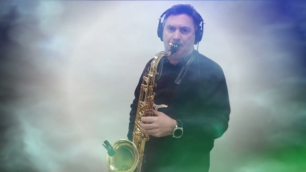 Una Carezza in un Pugno - A. Celentano - Cover tenor Sax by Salvo  - FREE SCORE