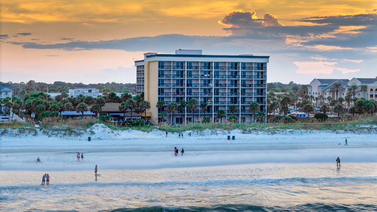 Hampton Inn Jacksonville Beach/Oceanfront Hotel Overview