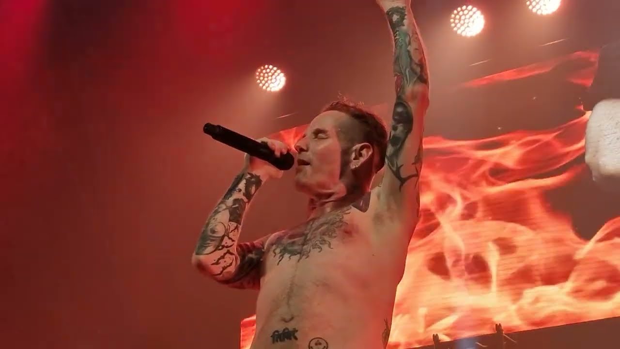 Fairies wear boots - Corey Taylor@013 Tilburg 18 -11-23