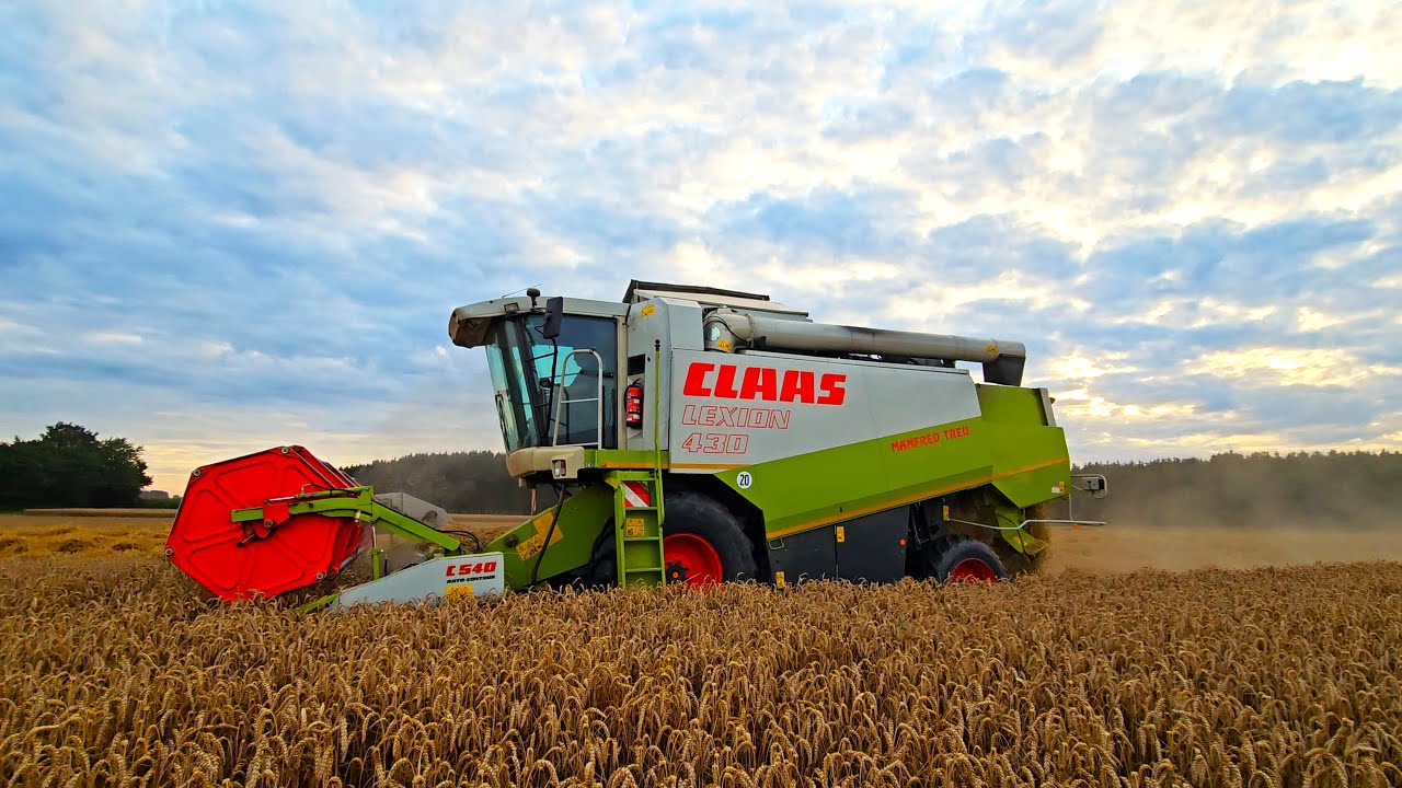 CLAAS Lexion 430 Harvester mit C 540 Auto Contour Tech & John Deere 1020 beim Weizen dreschen 2024