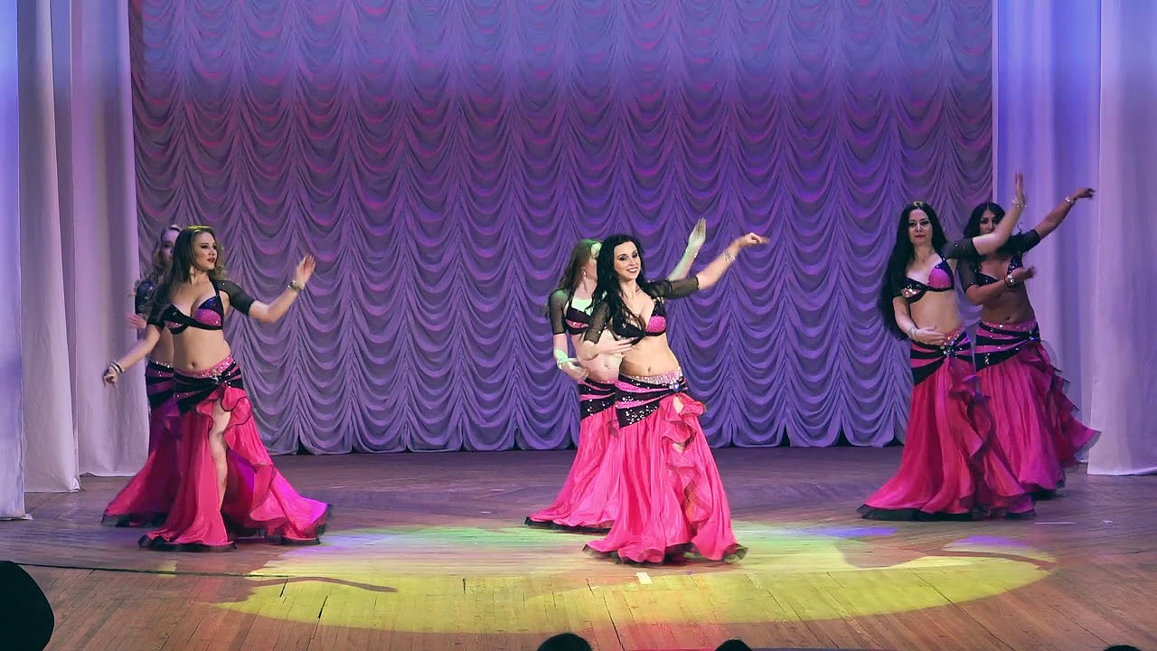 Faiza belly dance group