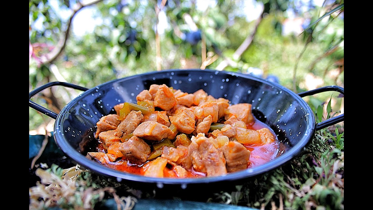 Magro de cerdo al estilo extremeño, Magro con tomate o Magro en salsa
