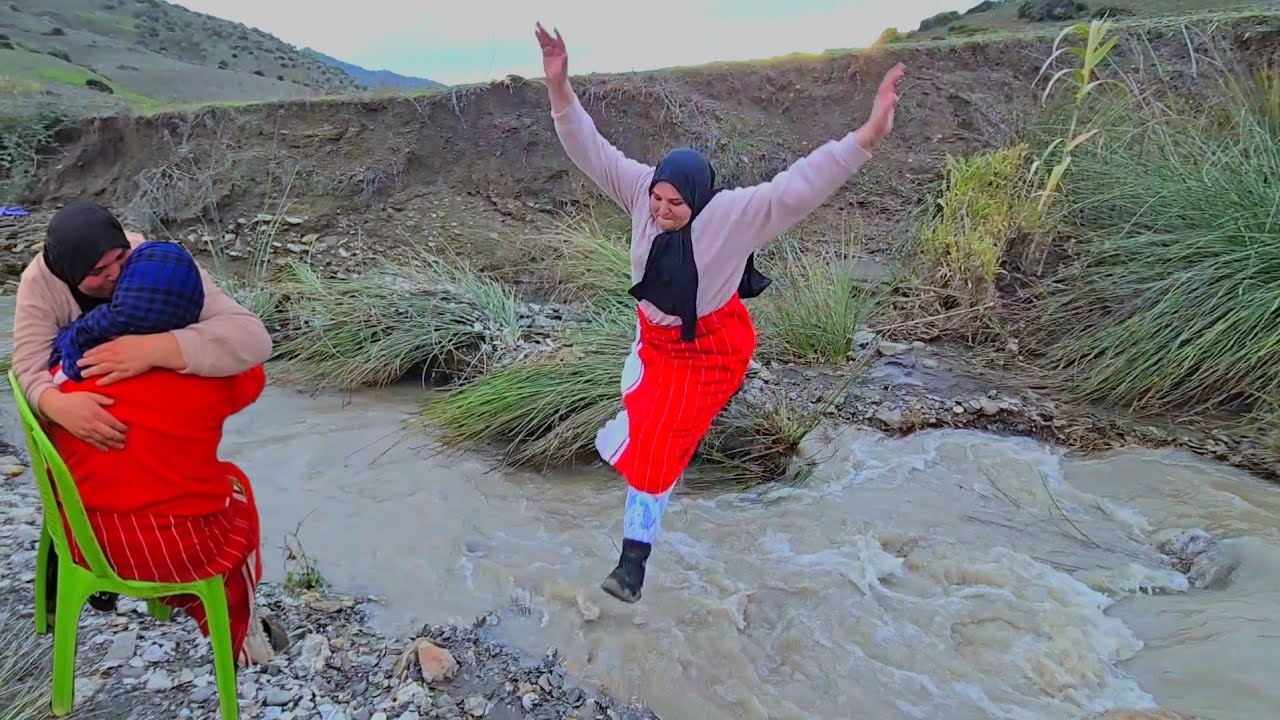راضية تحدات الواد من أجل الوالدين توحشتهوم شوف ردت الفعل دلأم متوقعتشي