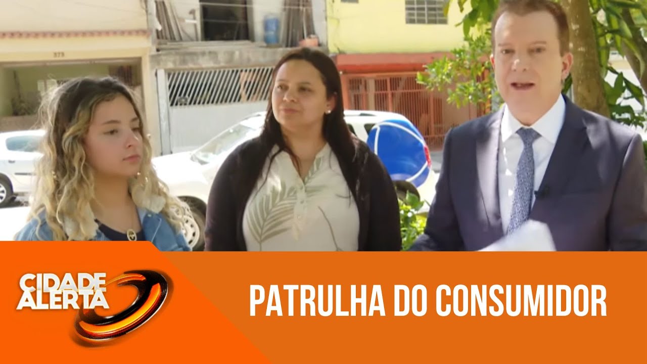 'Patrulha do Consumidor': Jovem tem cabelo danificado no sal&atilde;o e cabeleireira debocha da cliente