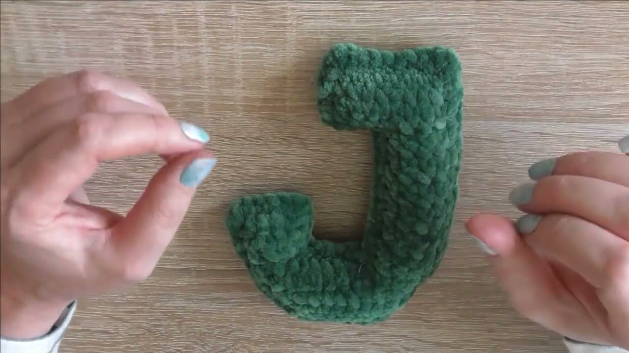 Buchstaben ,,J,, häkeln