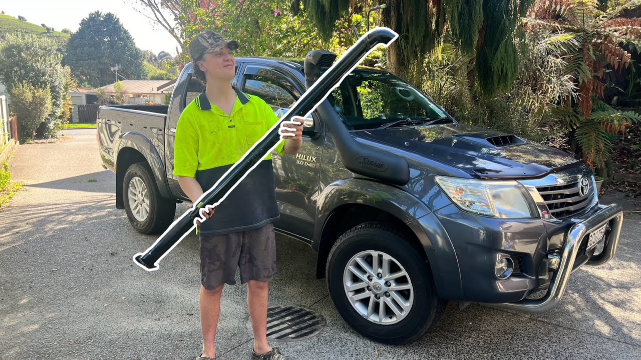 Toyota Hilux muffler delete! (Hilux build part 2)
