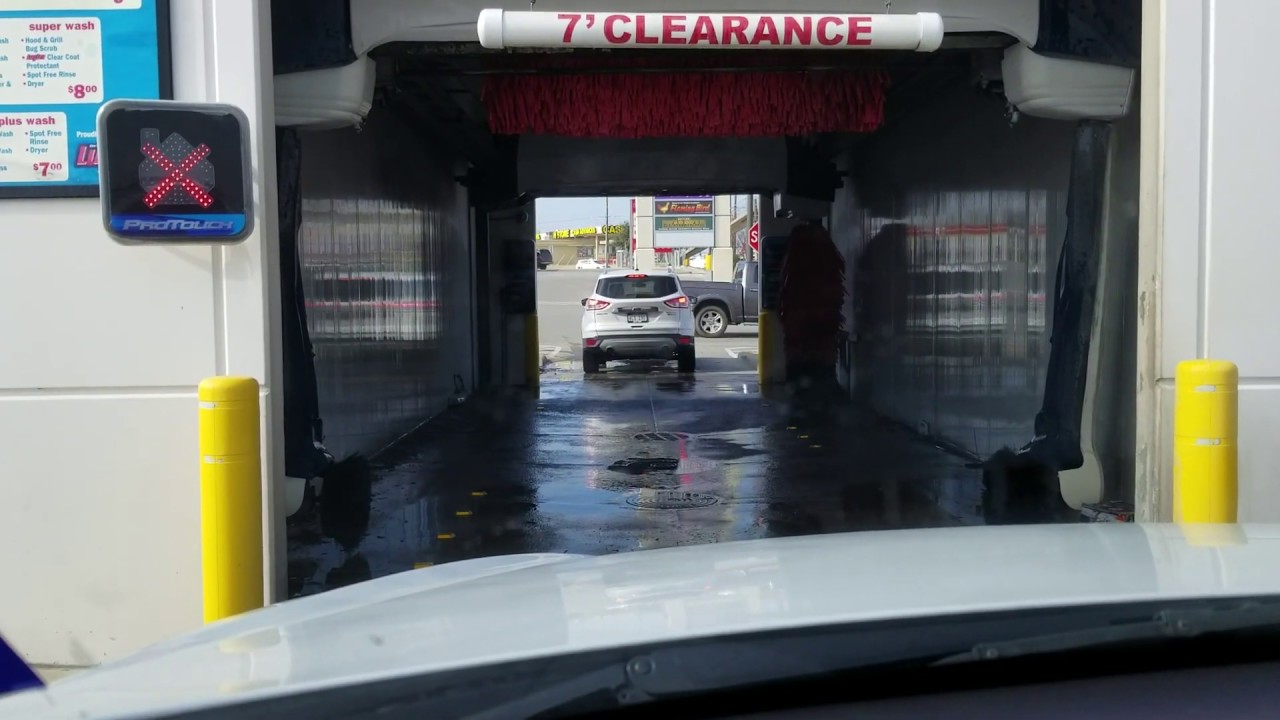 PDQ PROTOUCH Tandem at H.E.B car wash in Waco Texas