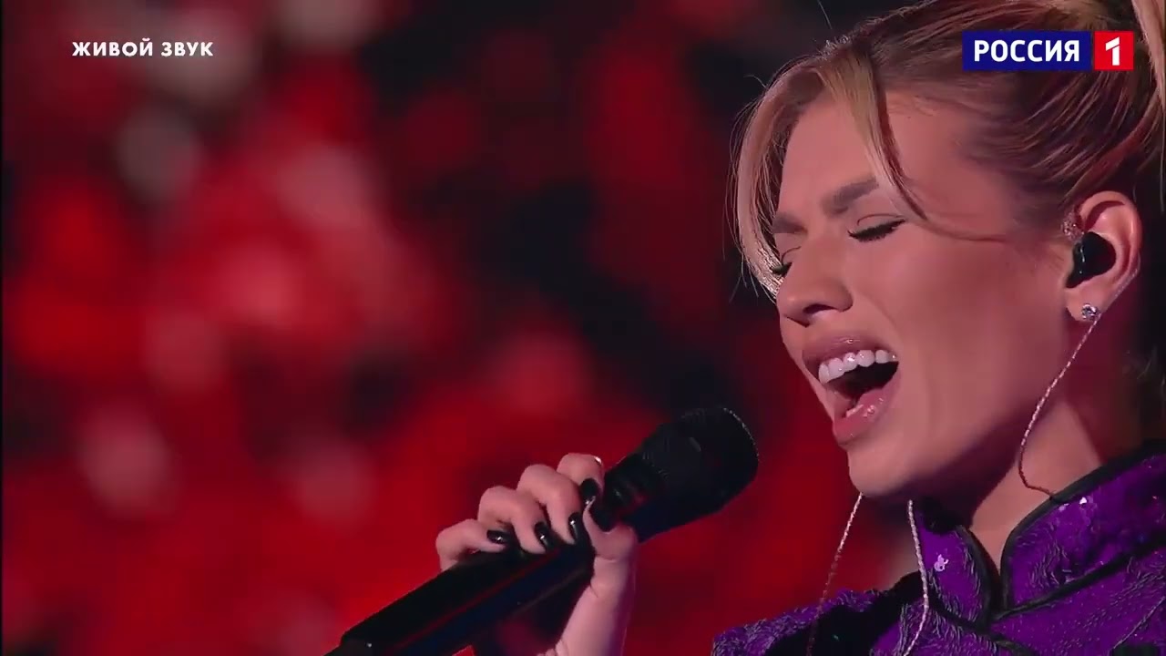 Любовь Успенская и Люся Чеботина - Птичка (Live шоу 