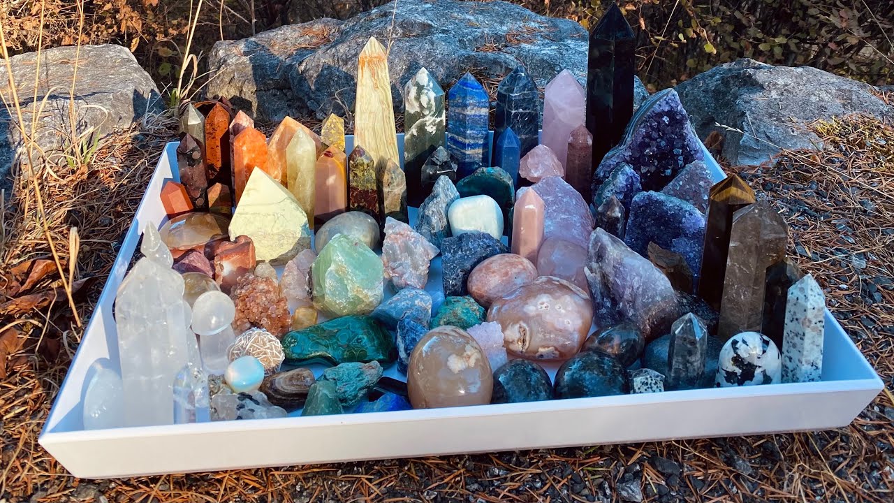 Crystal Collection Tour 2021! (Omnist Hippie Witch's Crystal Collection Tour in Autumn)