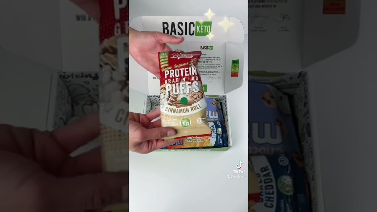 Unboxing March Basic Keto Box #basicketobox #ketosnacks #subscriptionbox Use Code BASIC10 for 10%OFF
