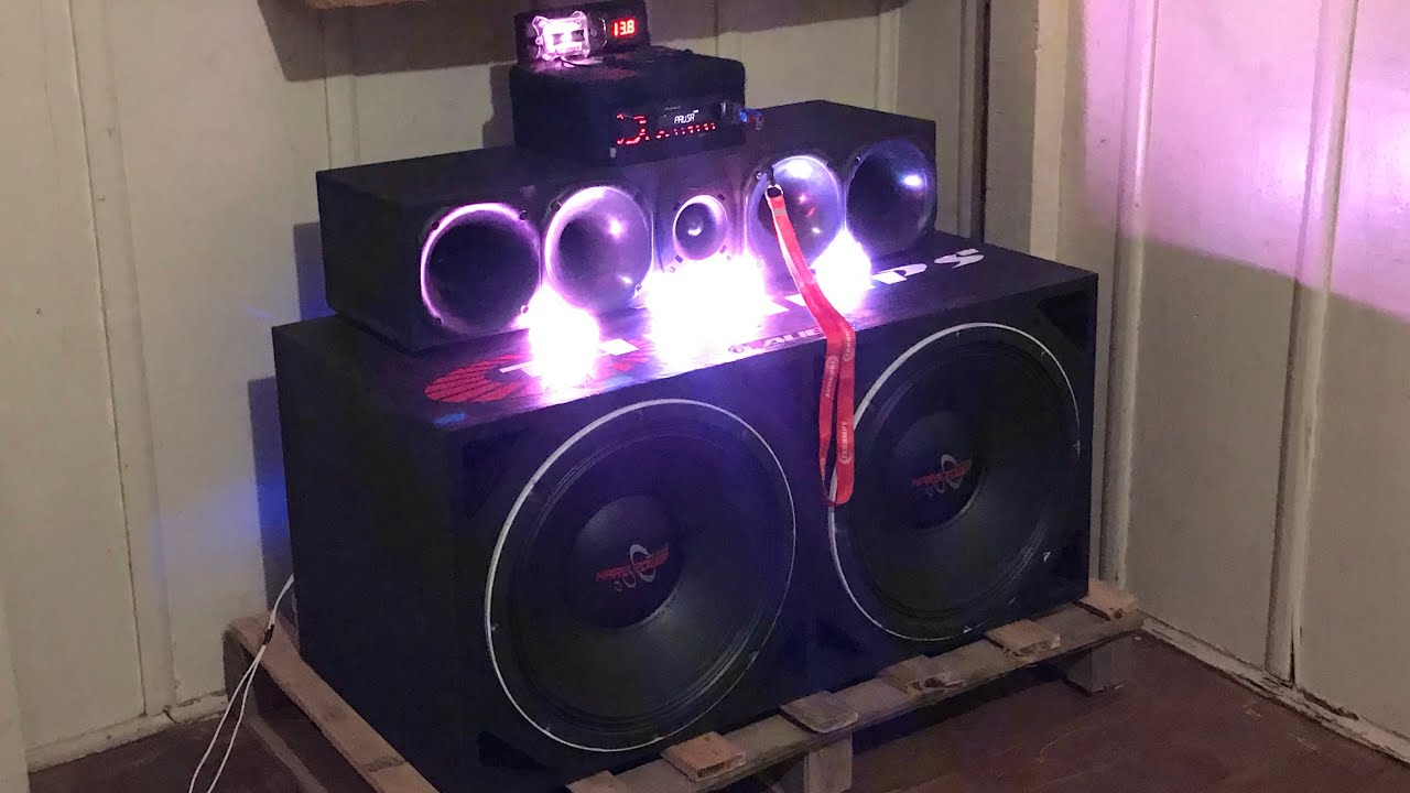 Mostrando MEU SOM Tocando Funk e música de RACHA 😎🔈