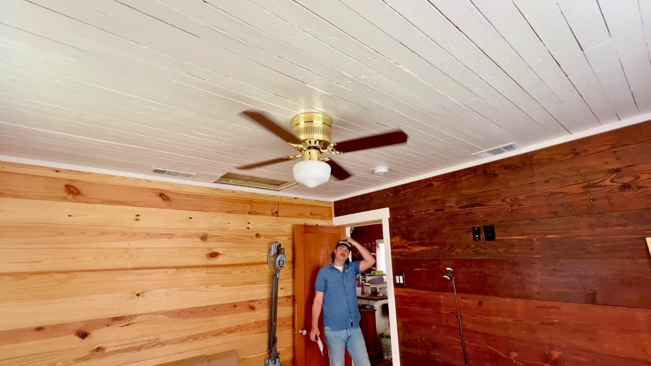Finishing Trim in Office